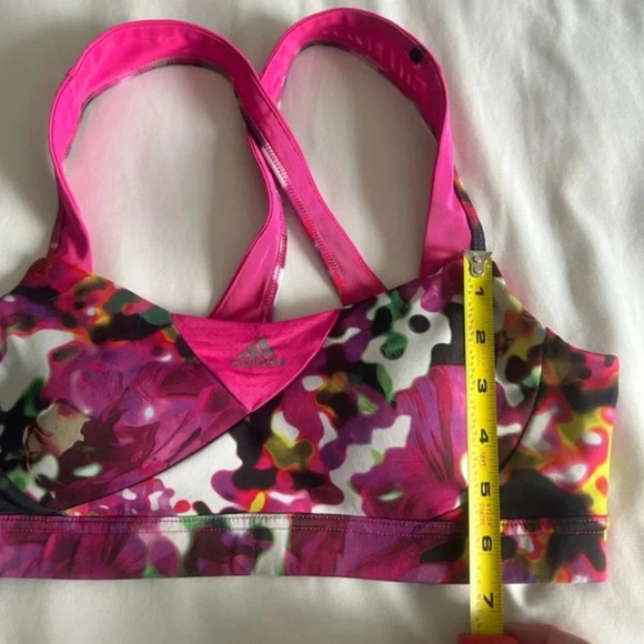Adidas GT Supernova Green Print‎ and Mesh Logo Sports Bra Size Small (8/10) - Picture 9 of 12